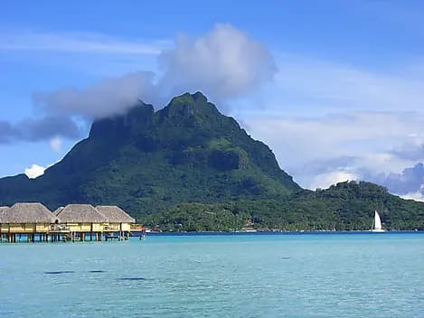 9 Aug 27 > 10 Aug 27 - Bora Bora, Society Islands