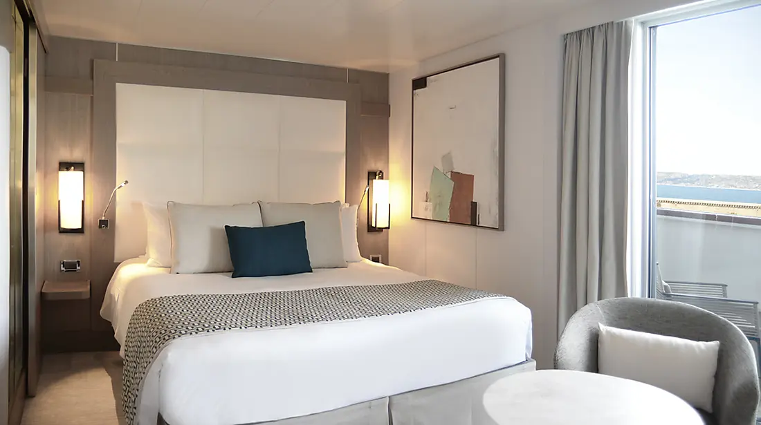 Carousel cabins: Deluxe Suite