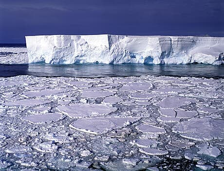 22 Feb 26 > 23 Feb 26 - Adélie Land