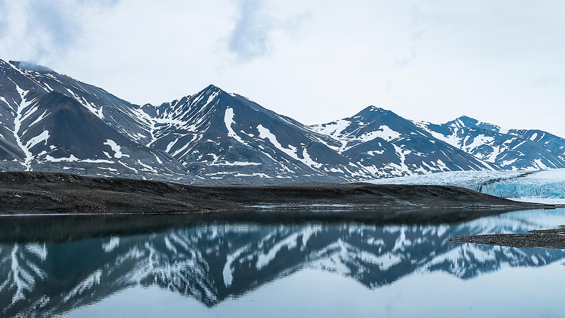 Fjords and glaciers of Spitsbergen