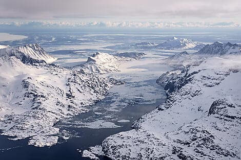 9 May 27 > 10 May 27 - Exploring Prins Christian Sund