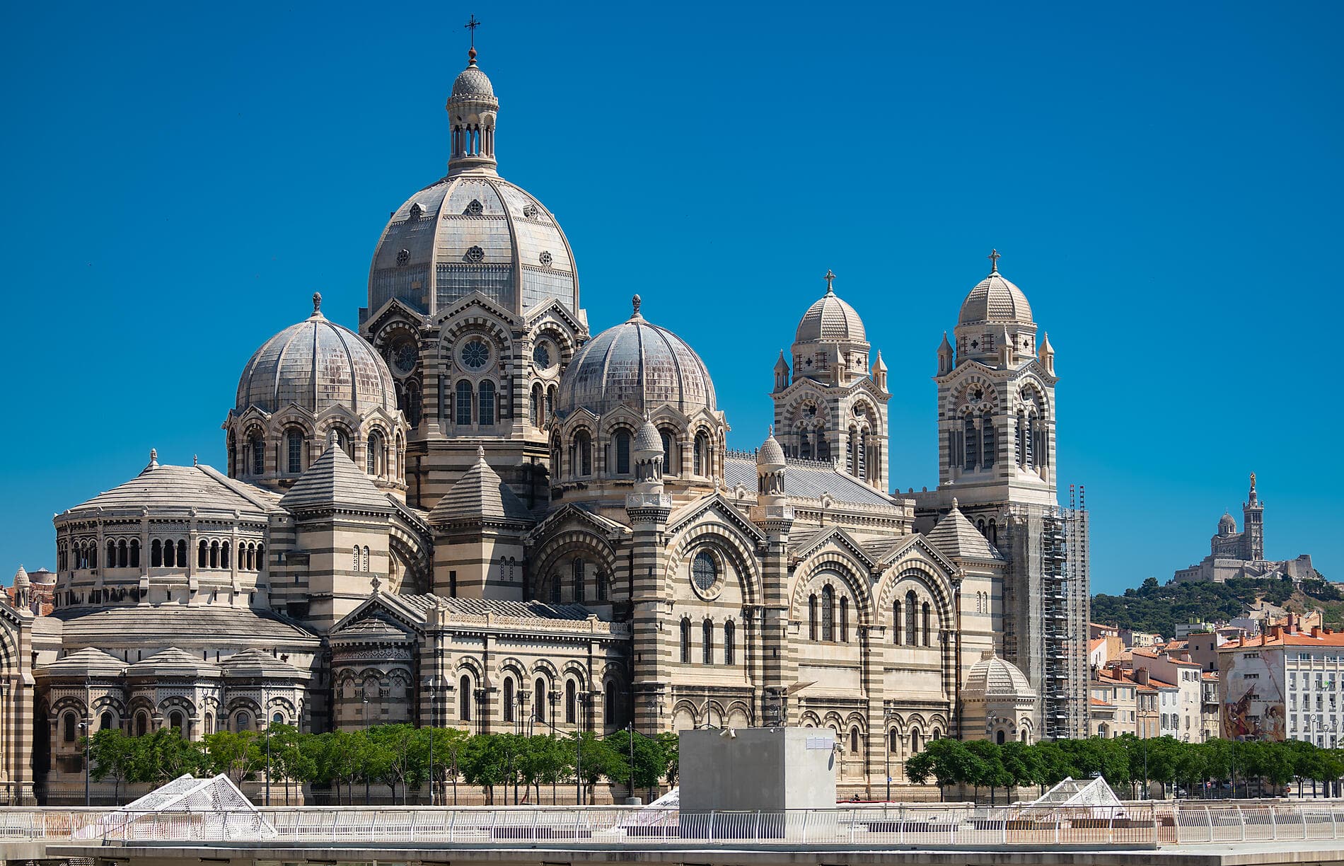 Break between Provence and Catalonia 