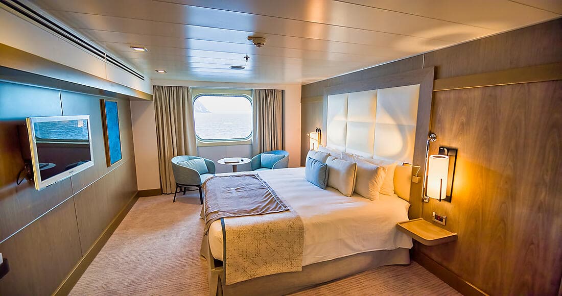 Carousel cabins: Window or Porthole Stateroom
